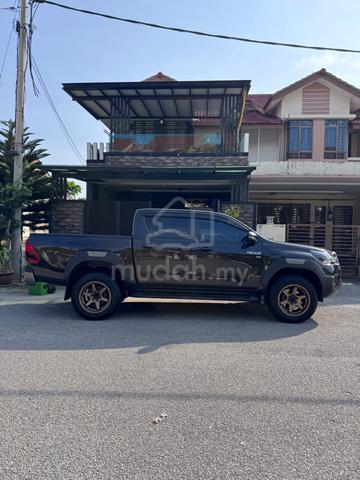 2022 Toyota HILUX 2.8 ROGUE (A) - 5