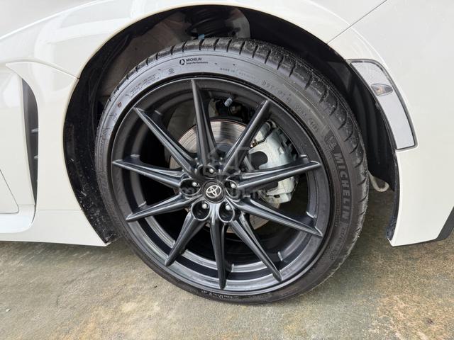 2024 Toyota GR86 2.4 RZ AUTO 7K MILEAGE ONLY - 4