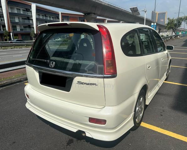 Honda STREAM 2.0 (A) SPORTY MPV  - 5