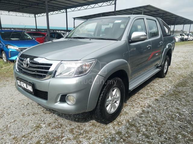 2012 Toyota HILUX 2.5 G VNT FACELIF , Not Accident - 4