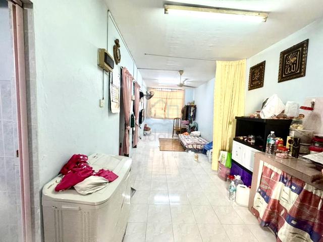 Rumah Pangsa Kulai 1