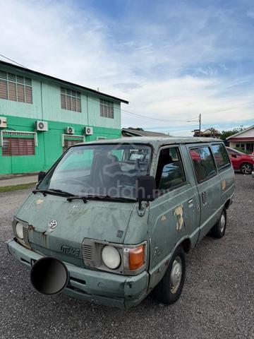 Toyota LITEACE 1.3 (MT) Original Van - 3