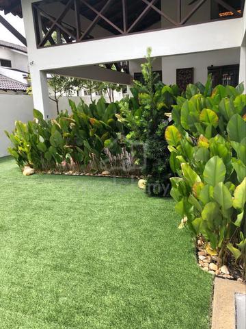Balinese-inspired home in SS19 1