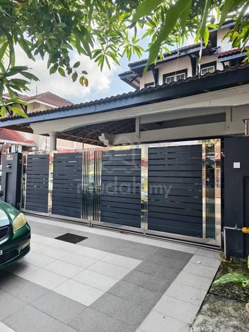 Double Storey House | Bukit Dahlia, Pasir Gudang | 4R3B | Partial Furn 1