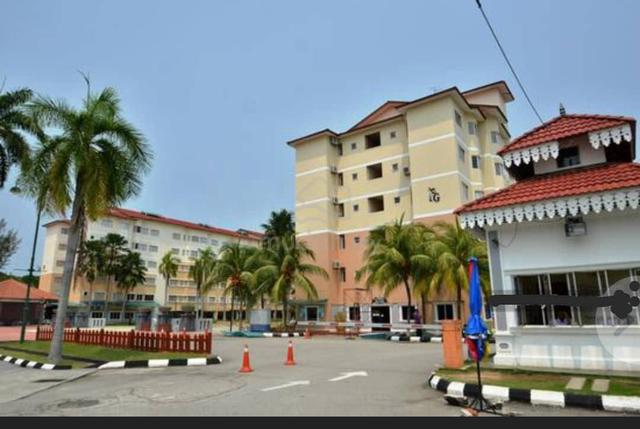 Tiara Beach Resort 1