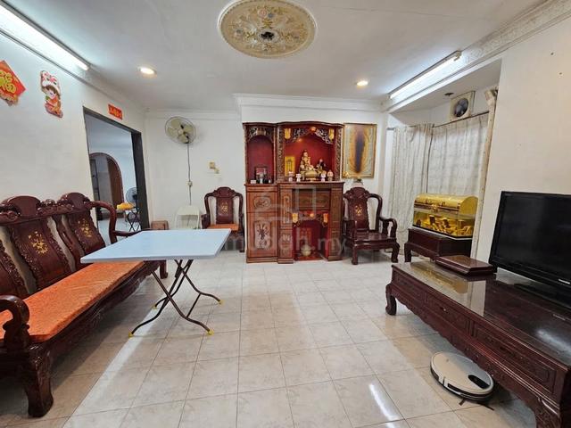2 Storey Taman Selayang Utama【4R3B | 2,381sqft】 1