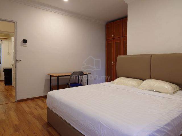 Kajang Town Fully Furnished Double Storey Terrace, Short Long Term 1
