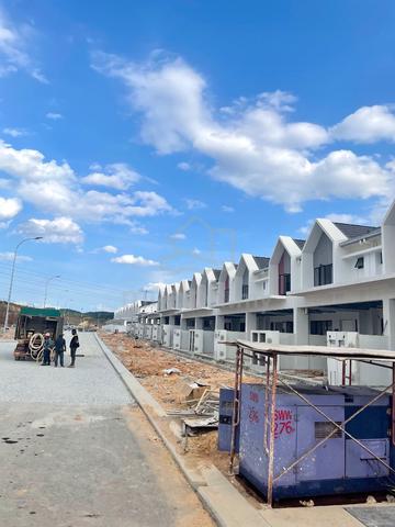 freehold,0%,double storey,1800,near enstek,sepang,nilai,cyber,highway 1