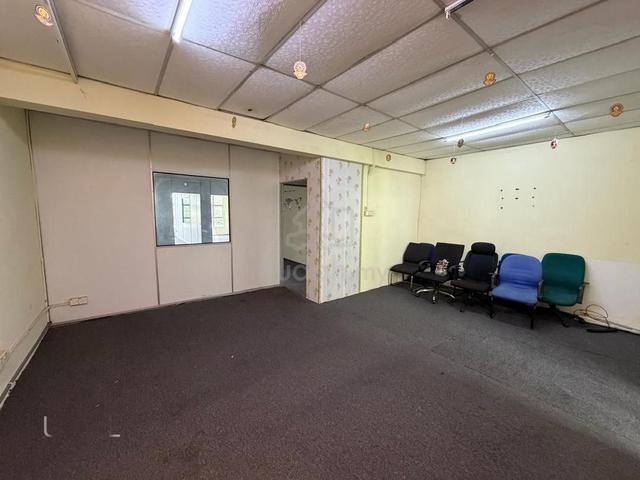 Good Value 1st Floor Shoplot With Partition Room Bandar Puteri Klang 1