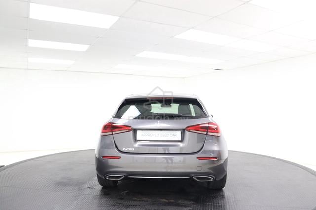 2019 Mercedes Benz A200 Progressive Line Hatchback - 4