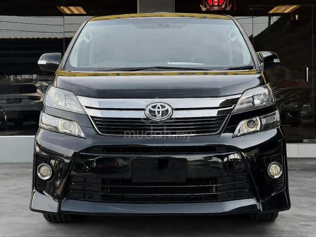 2013 Toyota VELLFIRE 2.4 Z GOLDEN EYES FACELIFT - 2