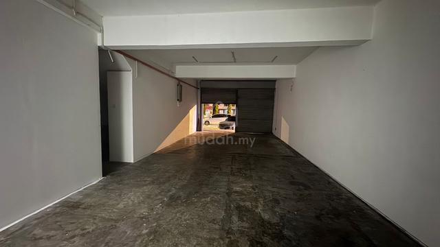 Taman Universiti - 2 Storey Shop For Rent 1