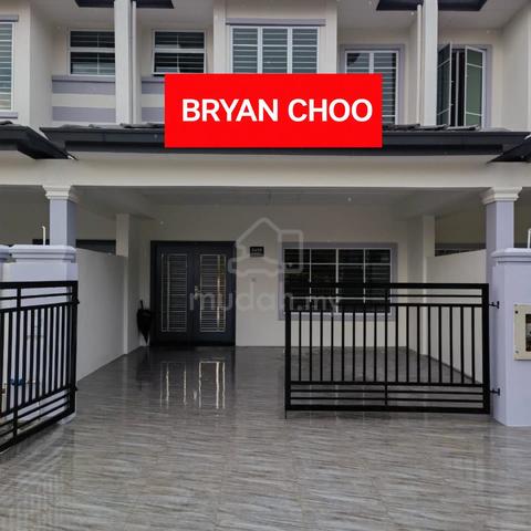 DOUBLE STOREY FOR RENT At TAMAN MERLIN KUCHING SARAWAK 1
