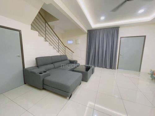 SEMI D Emerald Heights Puncak Jalil Puj Seri Kembangan Lestari Mansion 1