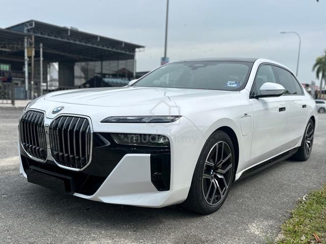 2023 BMW 750e 3.0 xDRIVE PURE EXCELLENCE MY23 G70 - 3