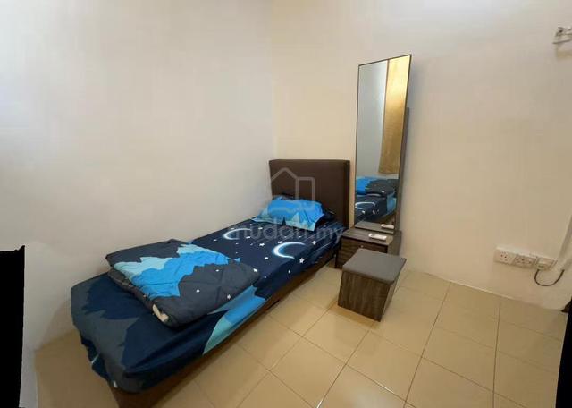 Room for rent fully furnish 1