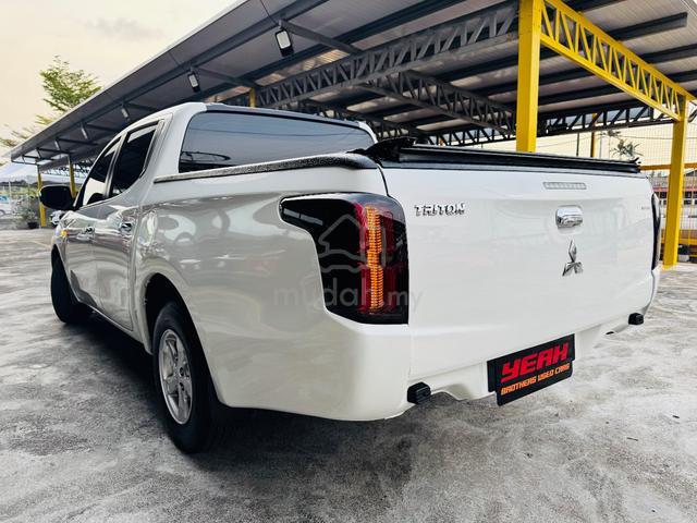 Mitsubishi TRITON 2.5 (M) 1 OWNER - 3