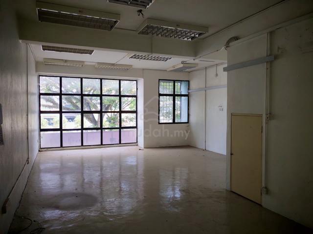 3-Storey Freehold Shop Office for sale chain ferry Butterworth / Prai 1