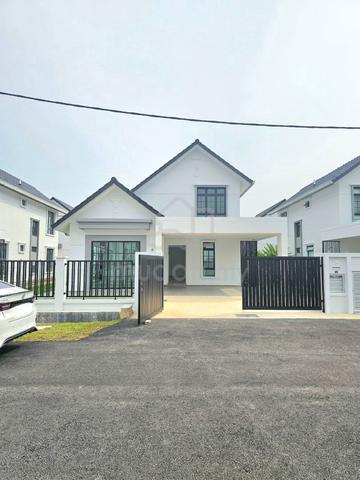 Projek Baru Bungalow Mewah English Style Dekat Tol Ayer Keroh Melaka 1