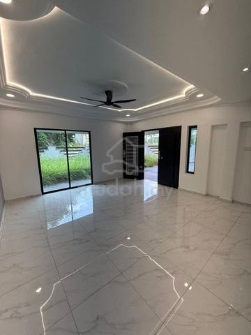 Taman Daya 20ft Land Corner Lot 22x70sf Double Storey Johor Bahru 1