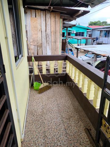 Rumah kampung area Kudat(pengaraban) 1
