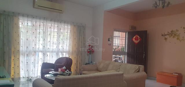 Shah Alam Seksyen 7, 2 storey intermediate, well maintained 1