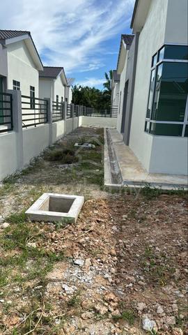 NO DEPOSIT BOOKING 1K FREEHOLD EXTRA LAND SEMI-Detached Single Storey 4