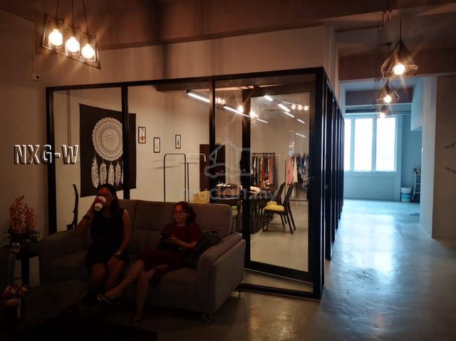 Prime Location Reno Partially Furnished Shoplot Bandar Puteri Puchong 1