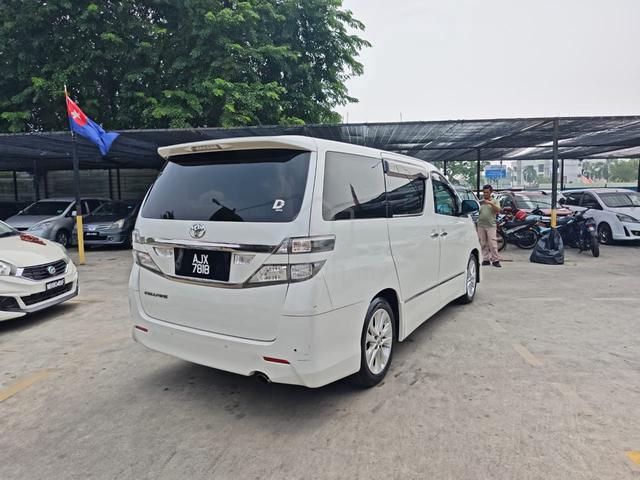 2012 Toyota VELLFIRE 2.4 (AUTO) - 3