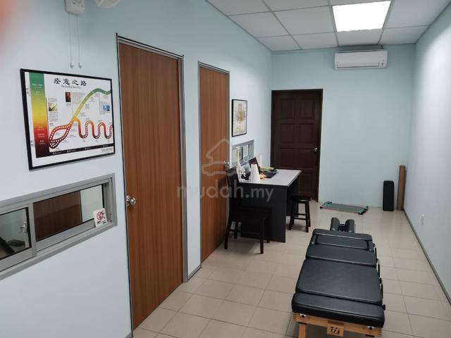 Jalan Jelutong 3-Storey Shop @ Ground Floor 1200sf Facing Main Road 1