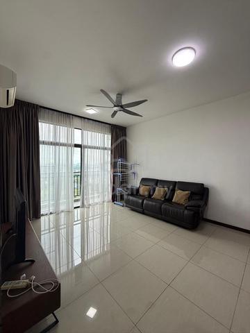 Molek Regency 1