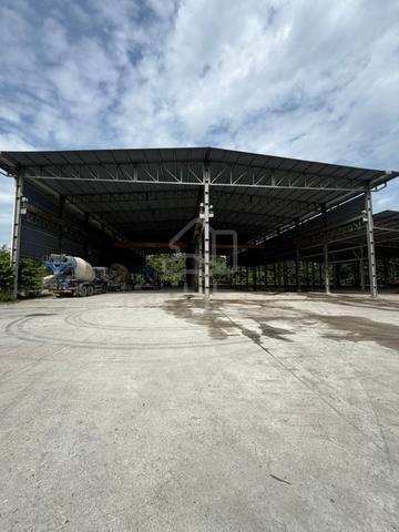For Rent factory with overhead crane Dengkil 1