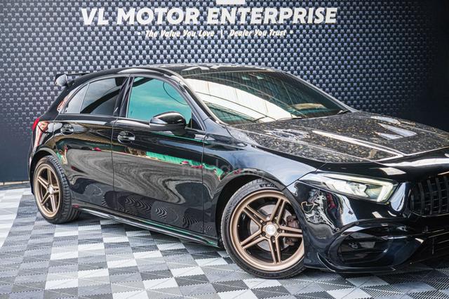 2019 Mercedes Benz A180 FullDigitalMeter Burmester - 1