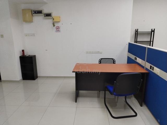Office lot for rent in Kuantan town 2