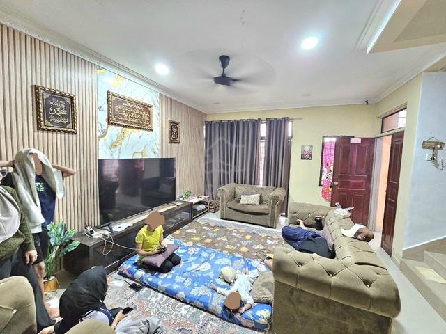 Taman Daya Double Storey Terrace House For Sale Full Loan 1