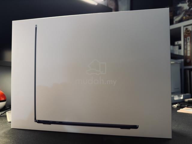 M5 MacBook Air for sale - photo 2 of 5