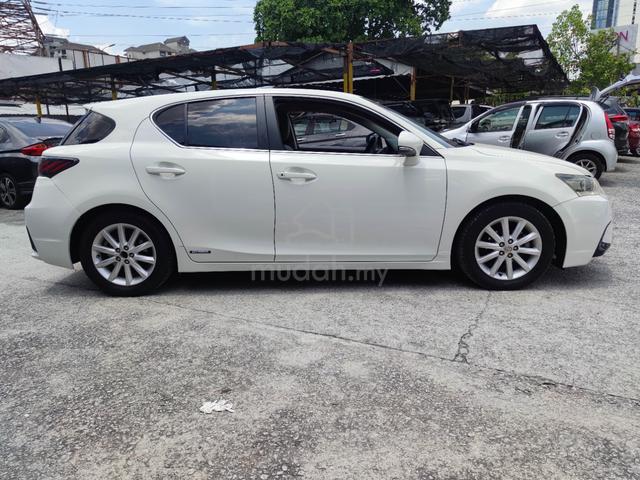 Lexus CT200 1.8 (A) (HYBRID) Facelift Bumper - 4