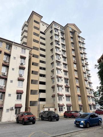 Seri Ixora Apartment 1