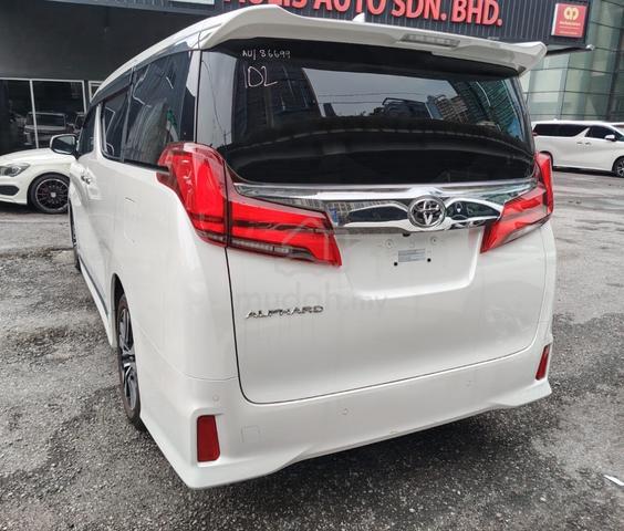 19k km,ALPINE PLAYER 2021 Toyota ALPHARD 2.5 SC  - 3