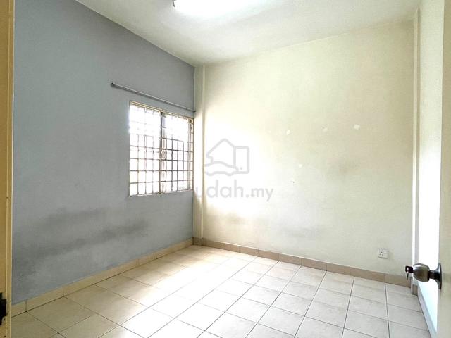 Kasuarina Apartment 1