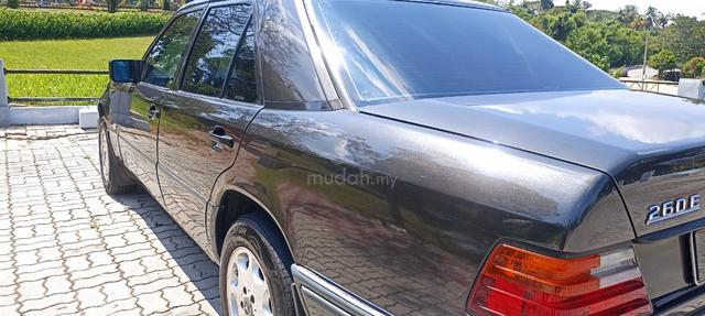 1995 Mercedes Benz 260E 2.6 (A) - 1