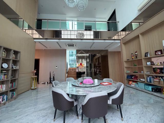 3sty Double Volume Bungalow Lift Wira Mutiara, Bandar Sungai Long 1