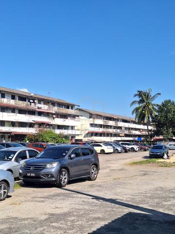 Flat Taman Ungku Tun Aminah 1