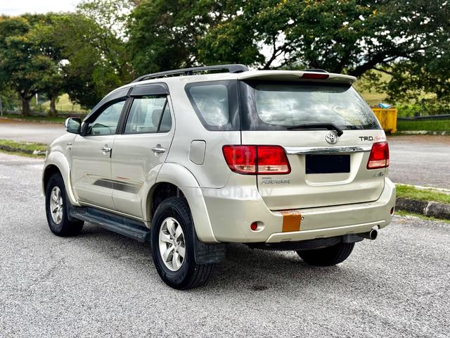 2005 Toyota FORTUNER 2.7 V (A) STOCK OFFER PROMO - 5