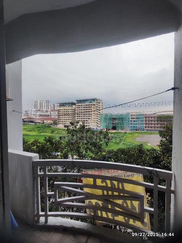 Pelangi Court 1