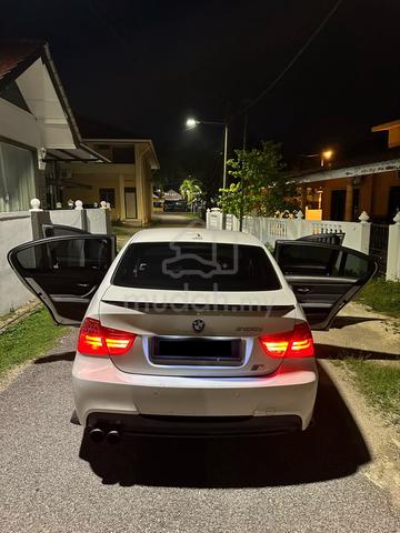 2011 Bmw 320i M SPORTS (CKD) 2.0 FACELIFT (A) - 3