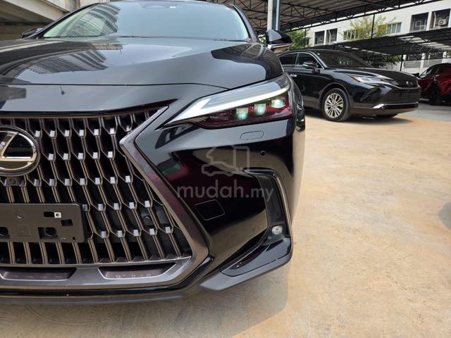 2022 Lexus NX250 2.5 Version L UNREG HUD 4 CAM BSM - 4
