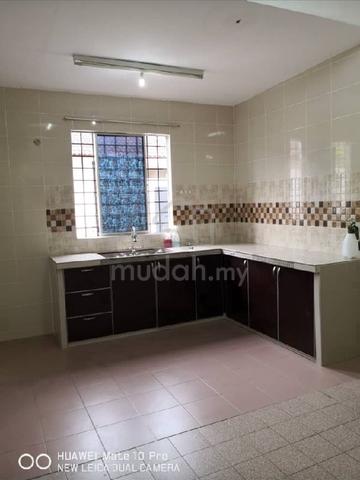 Runah di Taman Seri Indah utk disewa 1
