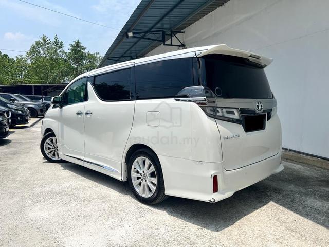 2018 Toyota VELLFIRE 2.5 ZA JBL SUNROOF BSM TV - 4
