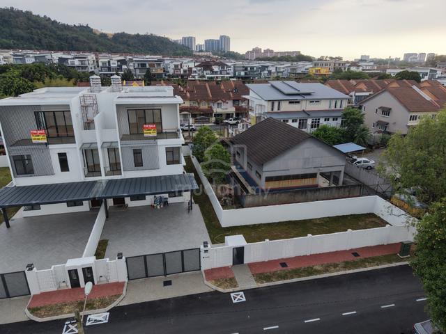 8-10Car Park NEW Completed 3sty Semi-D Taman Ikhlas,Bandar Sungai Long 1